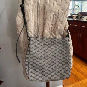 Michael Kors Cross body